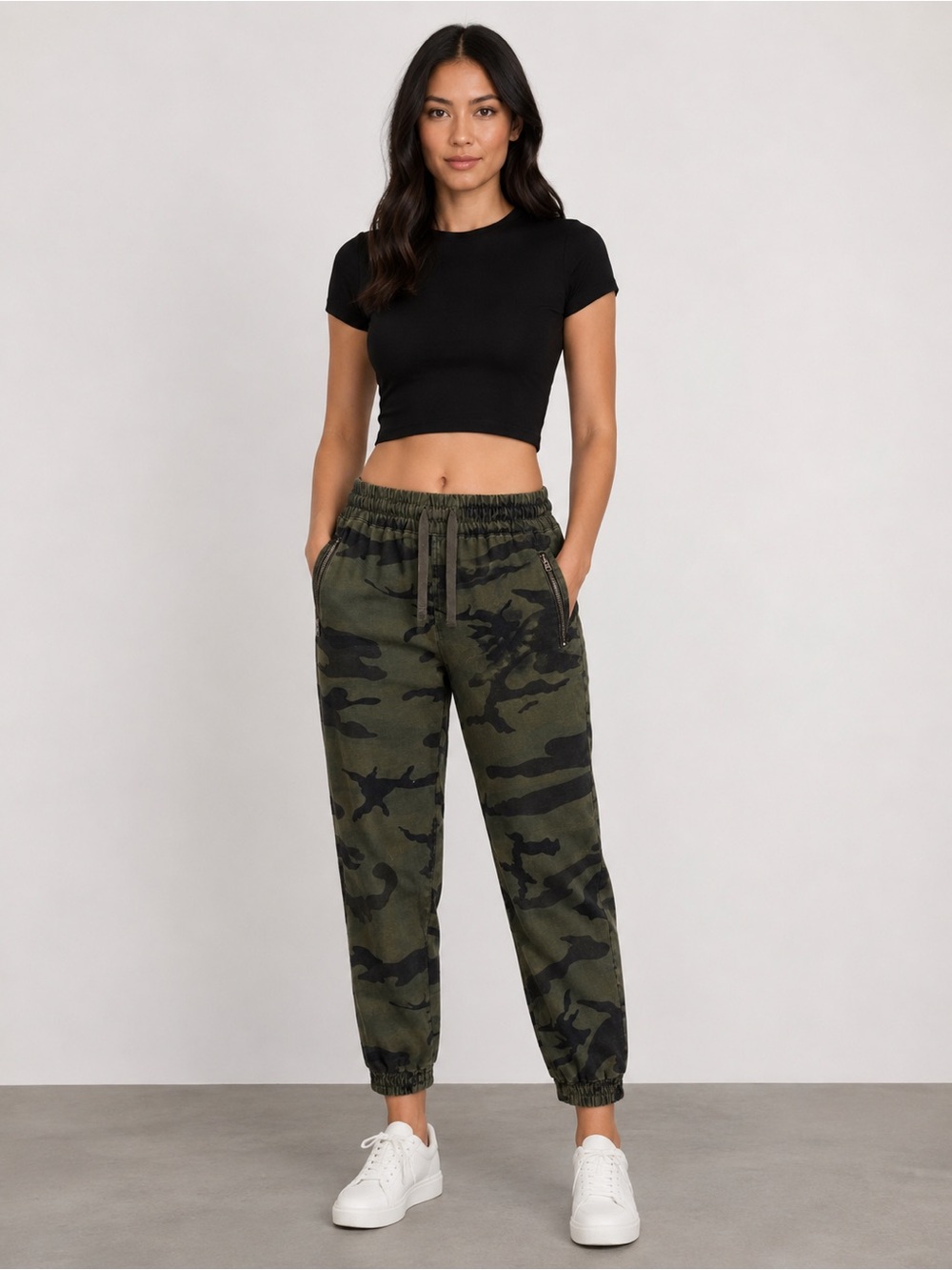 Aritzia TNA Alix Camo Jogger Pants Green Heavyweight Cotton XS